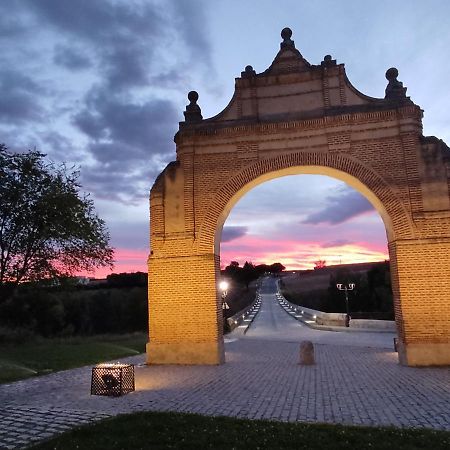 Alojamiento Turistico Carvi Arévalo Kültér fotó